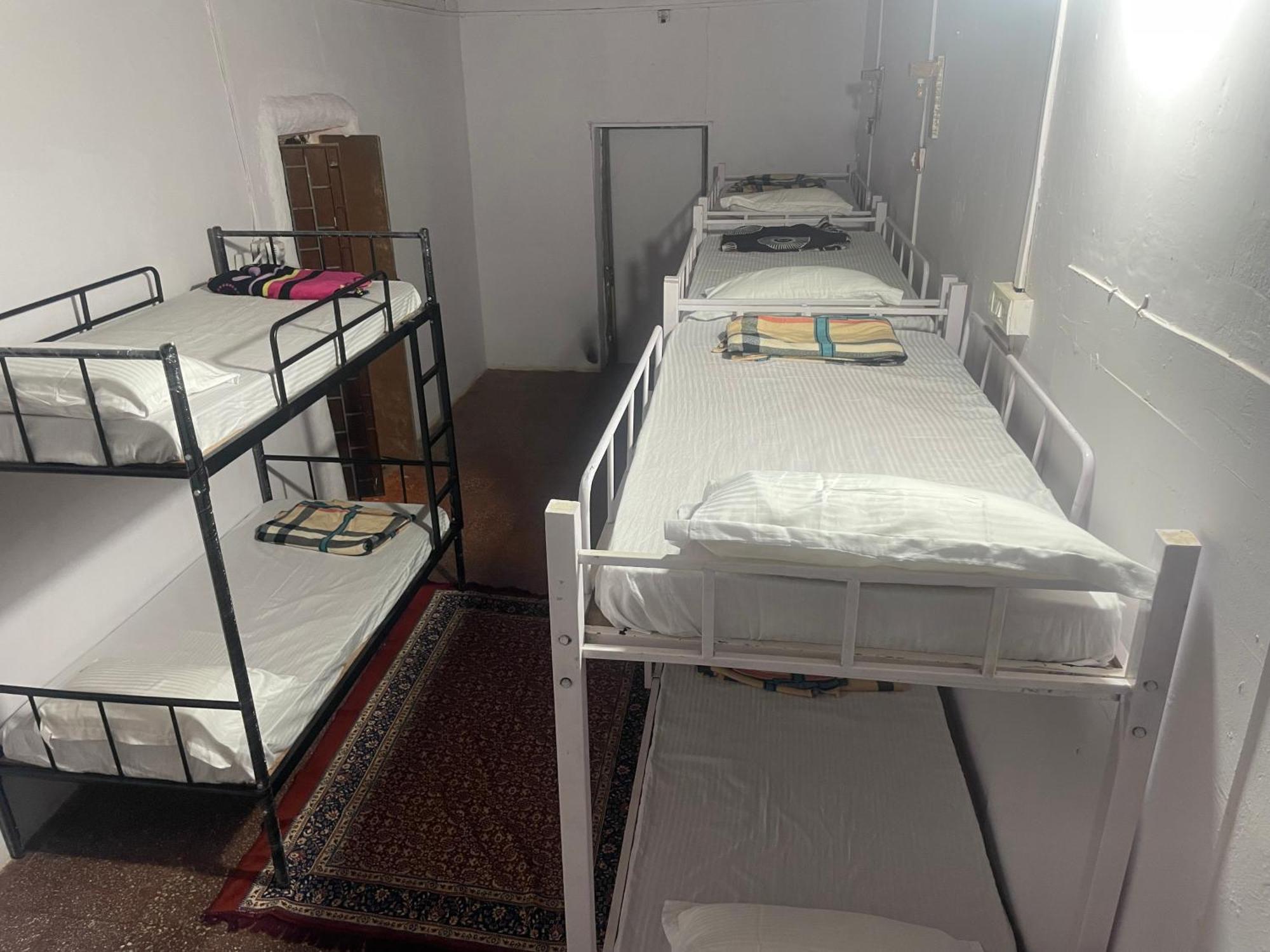 Streetmates Hostel Анджуна Екстериор снимка